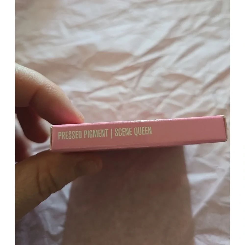 NIB Jeffree Star Cosmetics Scene Queen Artistry‎ Single Make-Up Pressed Pigment